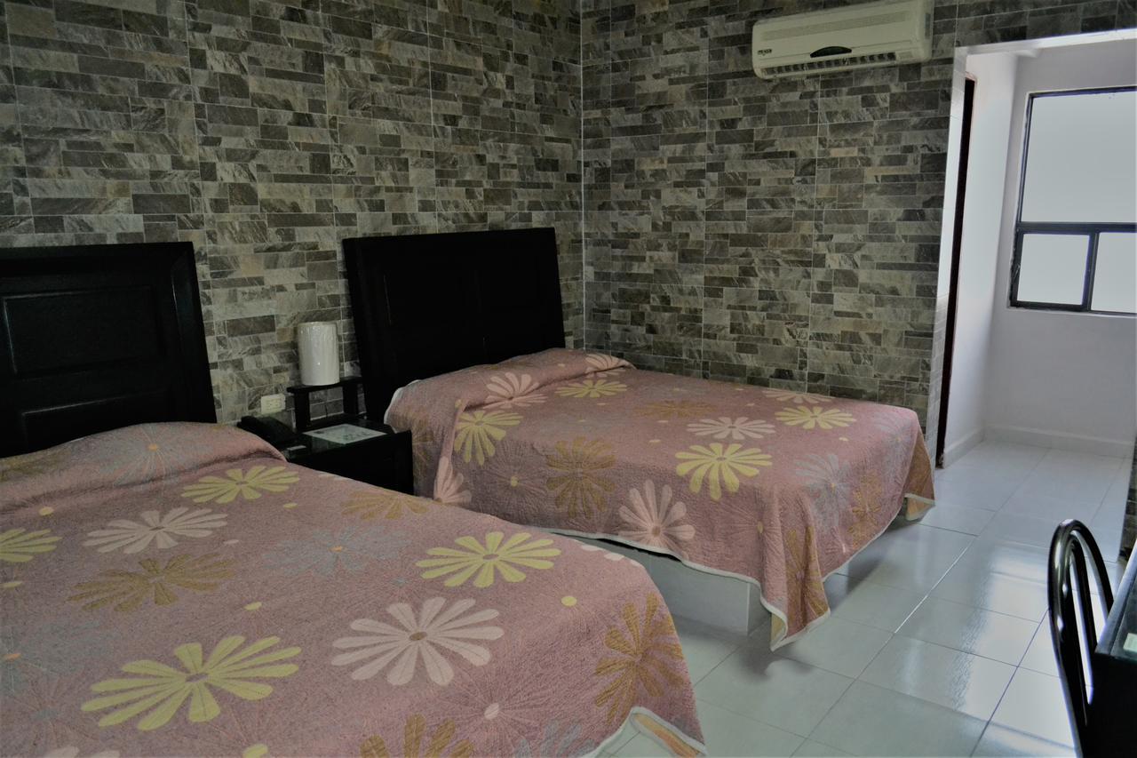 Hotel Laguna Inn Torreón Buitenkant foto