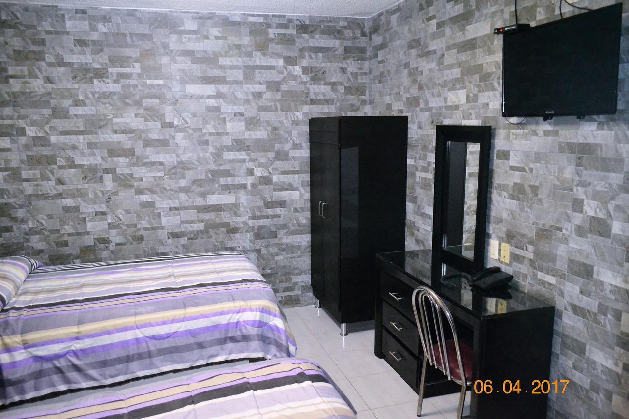 Hotel Laguna Inn Torreón Buitenkant foto