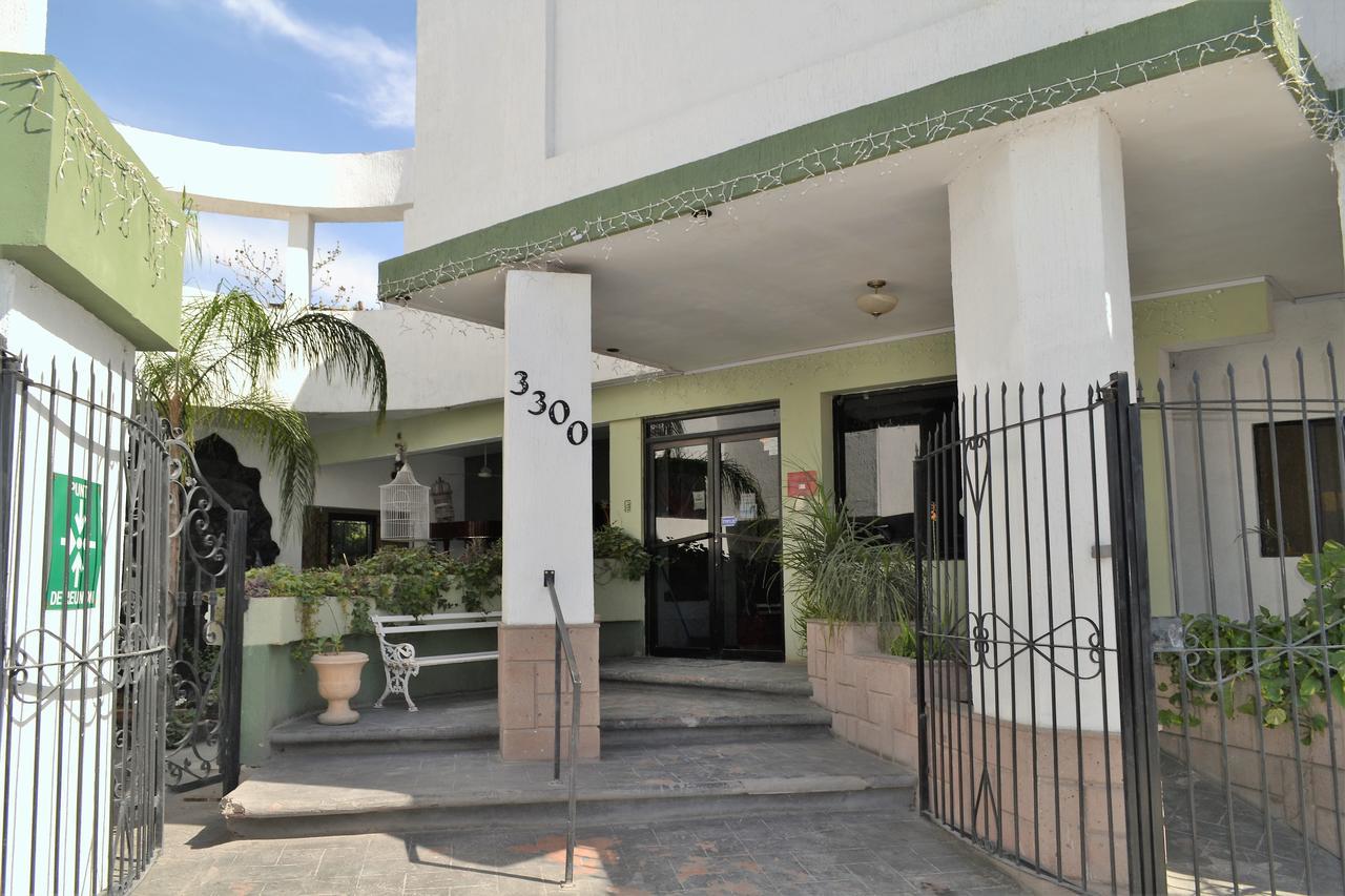 Hotel Laguna Inn Torreón Buitenkant foto
